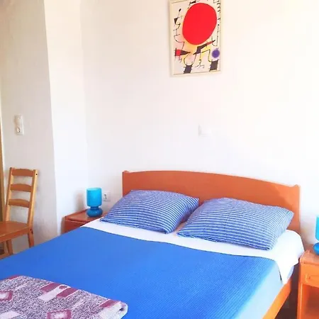 Apartament 4th Floor In Town And Near The Sea